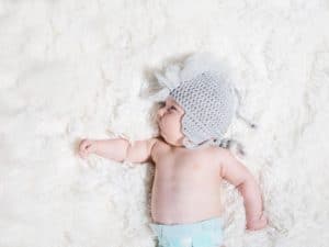 Goedkope Newborn shoot fotograaf Zeeland Vlissingen, newborn baby, Liane