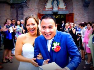 Goedkope bruidsfotografie Amsterdam, ceremonie kerk bruidspaar, Peter