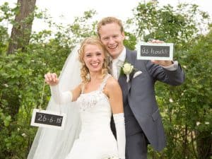 Goedkope trouwfotograaf Friesland, bruid en bruidegom, Lex