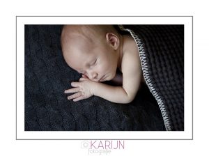 Newborn fotoshoot Assen, Karijn