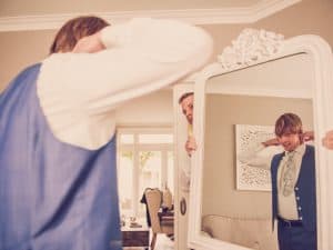 2. Bruidsfotograaf Friesland, Dokkum, bruidegom, Nickie