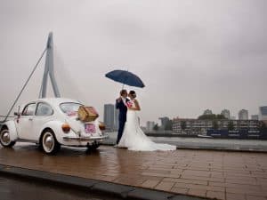 Trouwfotograaf Den Haag, trouwauto, Irene